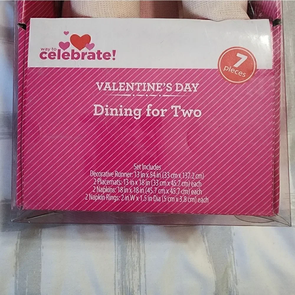 Dinning for two.Valentine's Day Table runner, placemats, napkins ring Bundle set